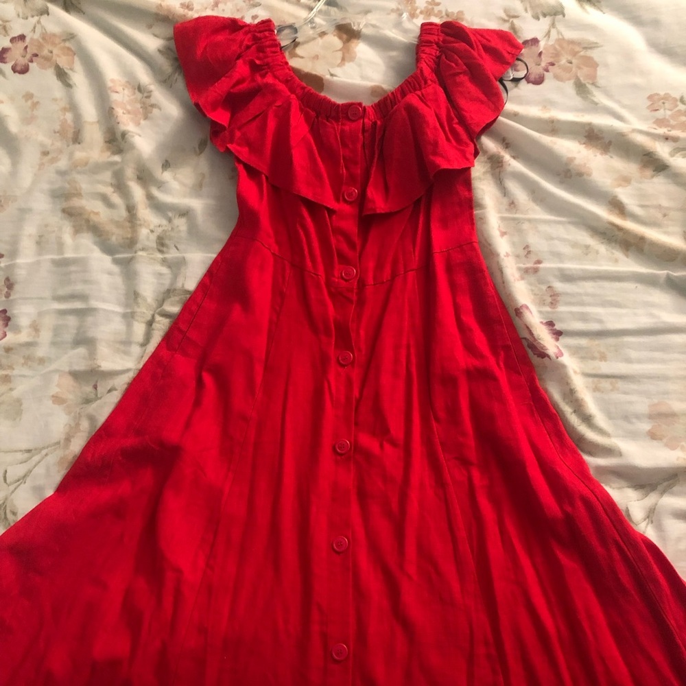 RED DRESS
